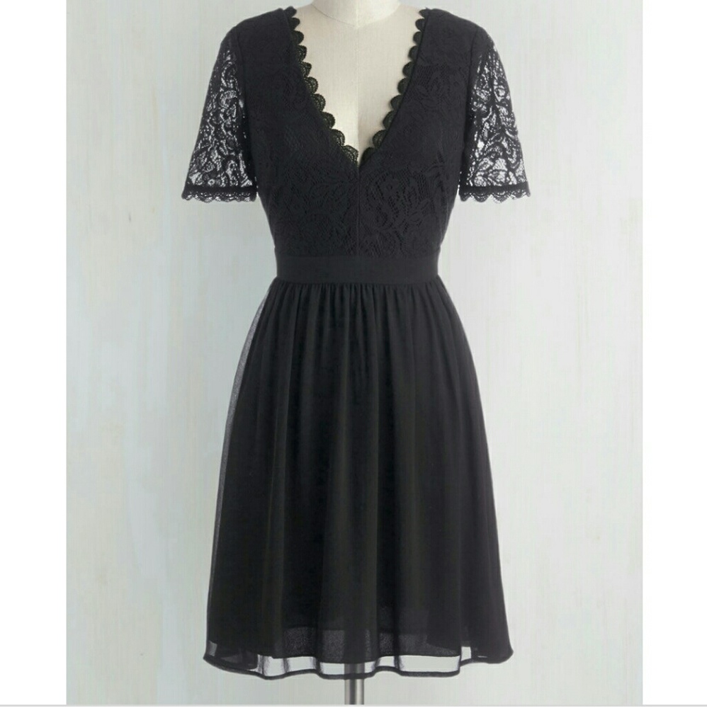 Modcloth Craft Cocktails Dress in Black